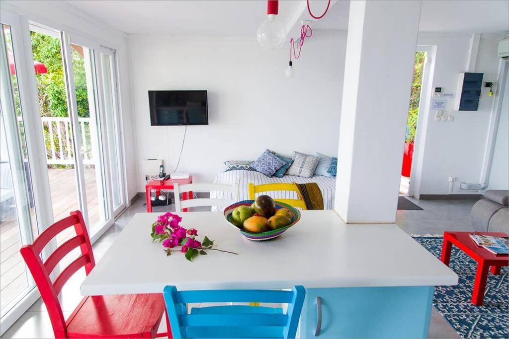 Turquoise Apartment Ле Диамант Екстериор снимка